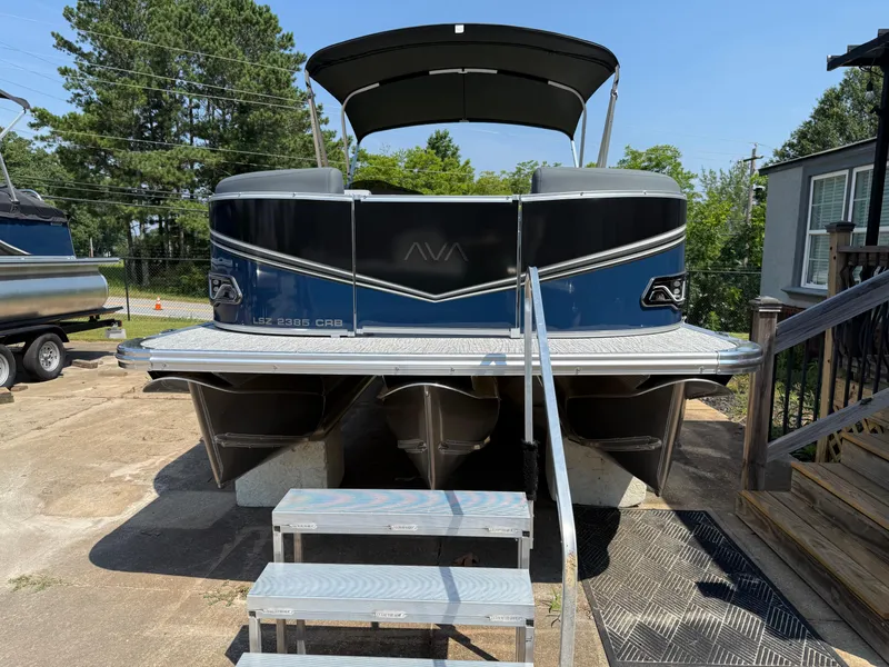 Slide: The Image of Avalon LSZ Cruise Bench 2025 - 53