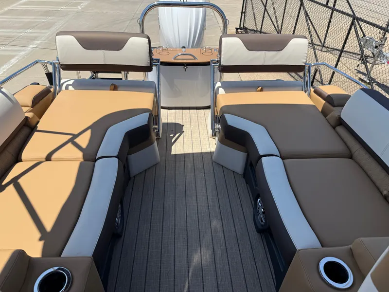 Slide: The Image of 2025 Avalon Catalina Quad Lounger Windshield with luxurious seating and modern design. - 33