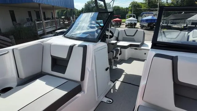 Slide: The Image of Yamaha AR220 2025 - 20