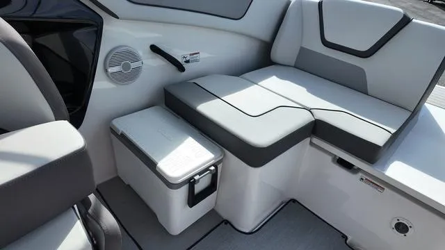 Slide: The Image of Yamaha AR220 2025 - 29