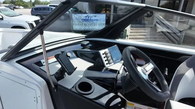 Slide: The Image of Yamaha AR220 2025 - 32