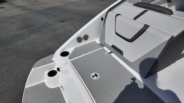 Slide: The Image of Yamaha AR220 2025 - 40