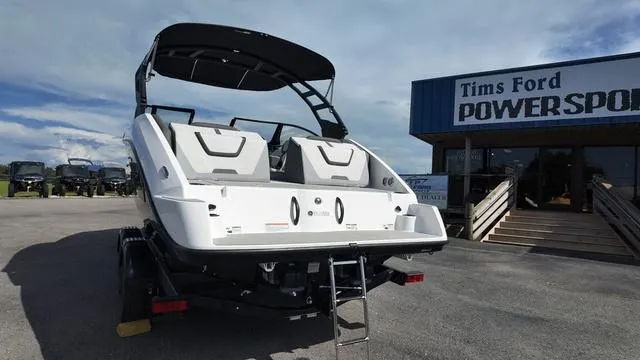 Slide: The Image of Yamaha AR220 2025 - 9