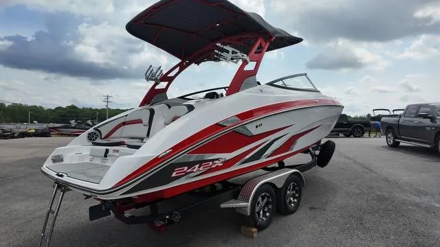 Slide: The Image of Yamaha 242X 2020 - 5