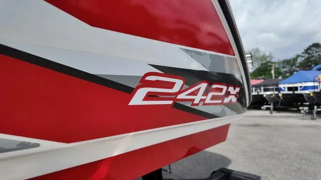 Slide: The Image of Yamaha 242X 2020 - 9