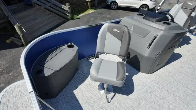 Slide: The Image of 2025 Bennington 20 SF Fish boat interior with seating and console, featuring modern design elements. - 14