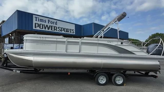 The Image of Bennington SX Swingback 24 SXSB 2025 - 1