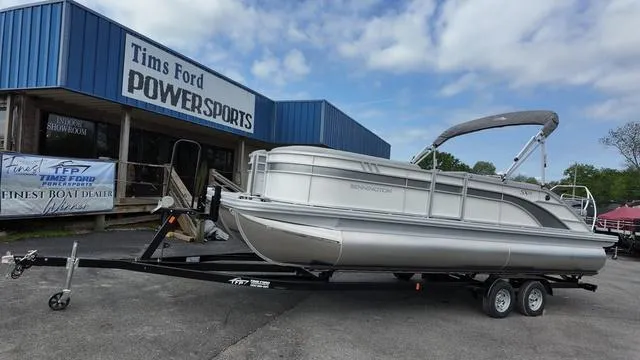 Slide: The Image of Bennington SX Swingback 24 SXSB 2025 - 2