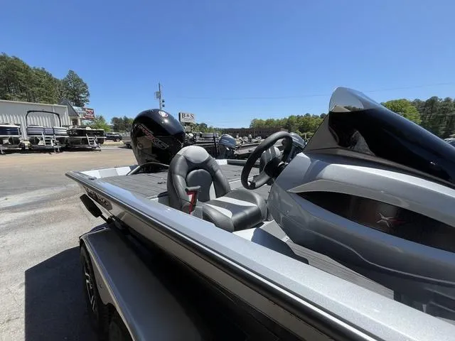 Slide: The Image of Vexus AVX 1980c 2025 - 8