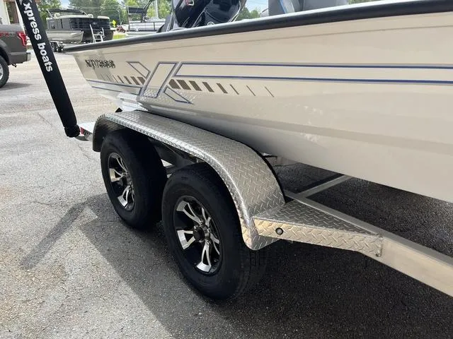 Slide: The Image of Xpress H20 Bass 2026 - 9