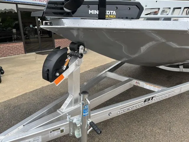 Slide: The Image of Xpress H20 2025 - 8