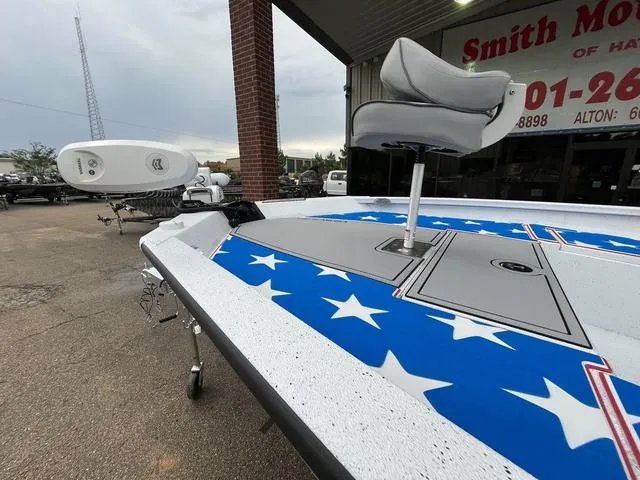 Slide: The Image of Xpress H22B 2025 - 10