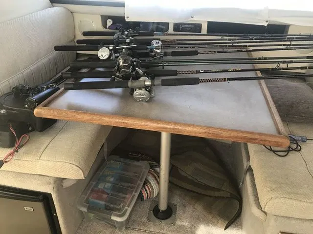 Slide: The Image of Bayliner 2859 Express Cruiser 1996 - 15