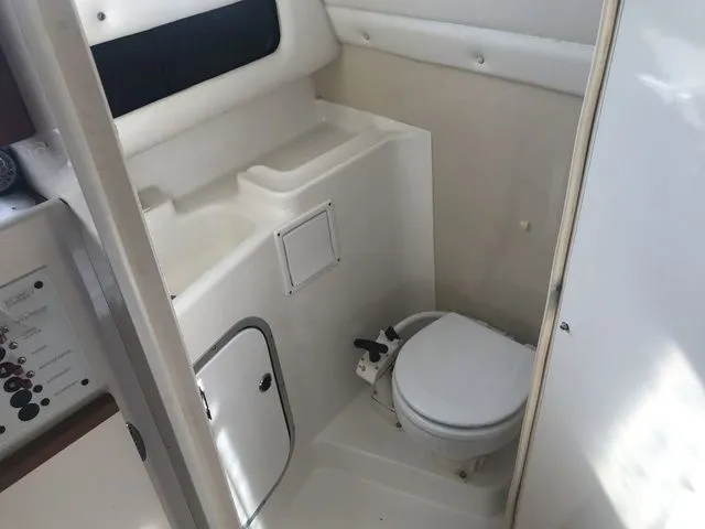 Slide: The Image of Bayliner 2859 Express Cruiser 1996 - 17