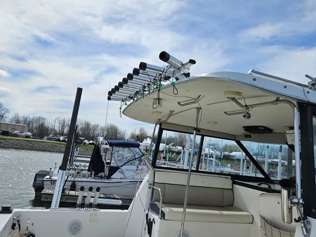 Slide: The Image of Bayliner 2859 Express Cruiser 1996 - 6