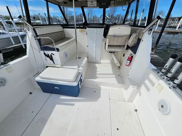 Slide: The Image of Bayliner 2859 Express Cruiser 1996 - 9