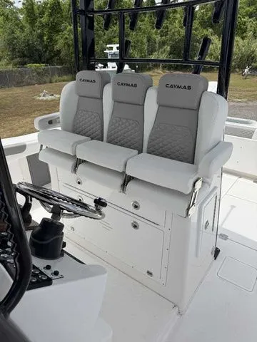 Slide: The Image of Caymas 34 CT - Ball 2024 - 35