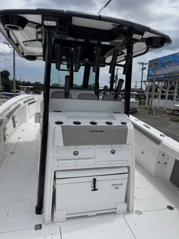 Slide: The Image of Caymas 34 CT - Ball 2024 - 51