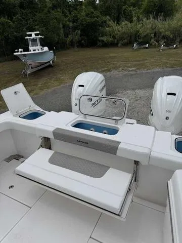 Slide: The Image of Caymas 34 CT - Ball 2024 - 77