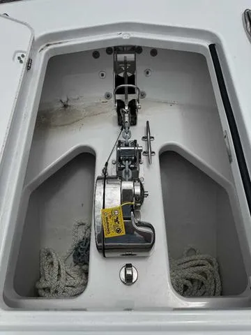 Slide: The Image of Caymas 34 CT - Ball 2024 - 92