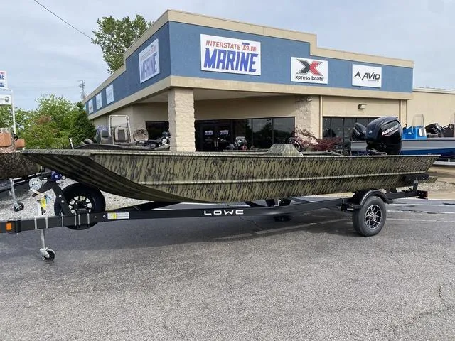 Slide: The Image of Lowe RX2070 ROUGHNECK W/ MERCURY 90 2025 - 2