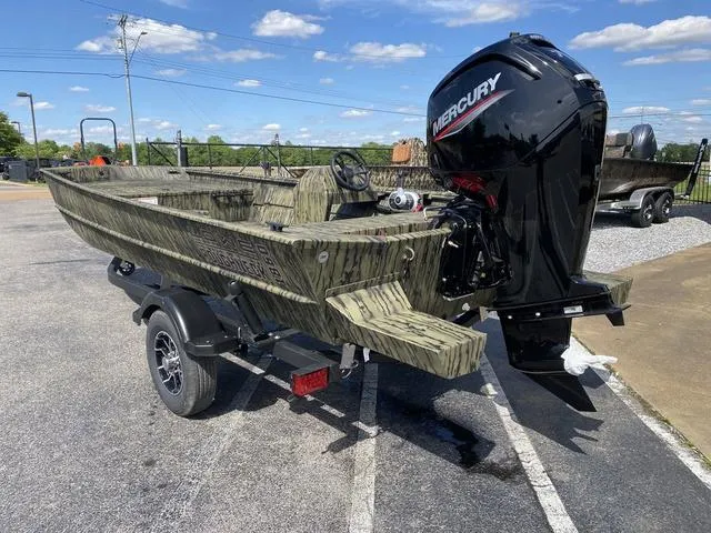 Slide: The Image of Lowe RX1860 2025 - 3