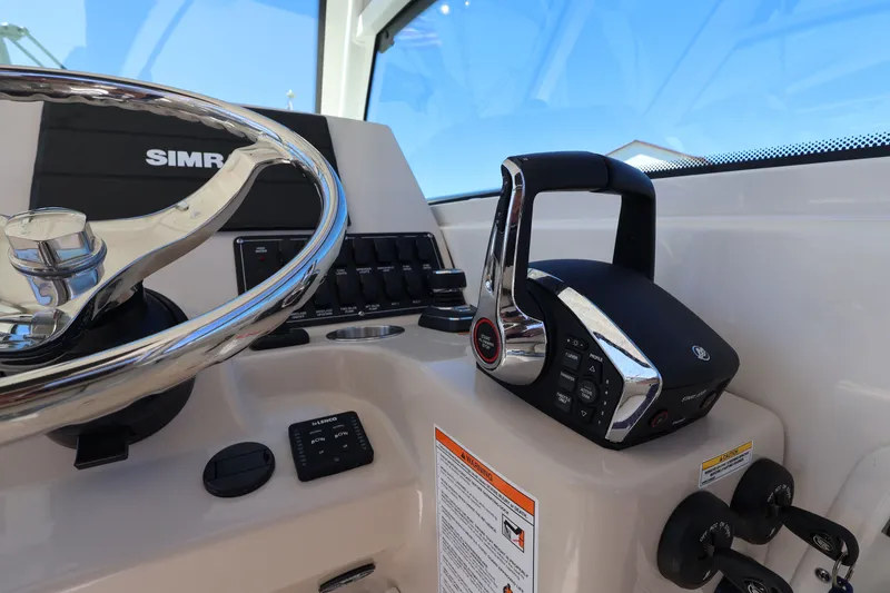 Slide: The Image of Boston Whaler 285 Conquest 2026 - 20