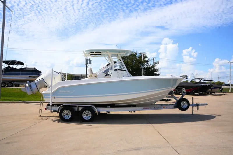 Slide: The Image of Boston Whaler 230 Outrage 2026 - 22
