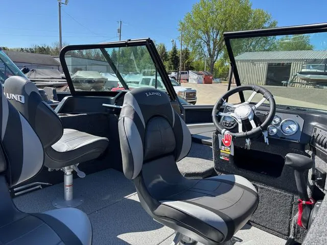 Slide: The Image of Lund 1875 Impact XS Sport 2025 - 5