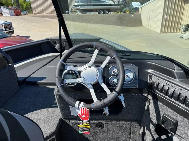 Slide: The Image of Lund 1875 Impact XS Sport 2025 - 6