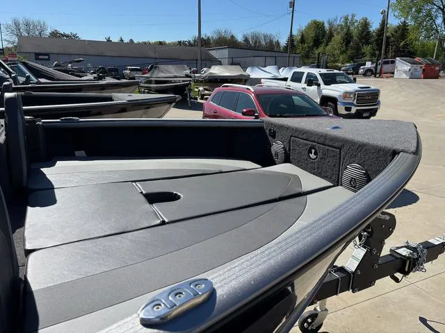 Slide: The Image of Lund 1875 Impact XS Sport 2025 - 7