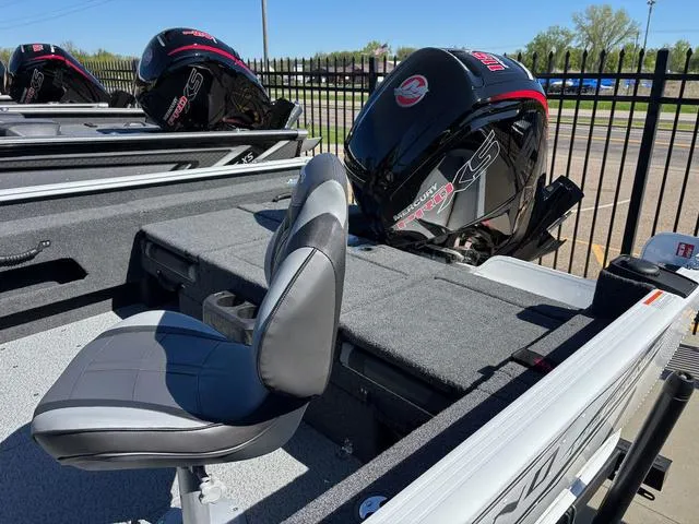 Slide: The Image of Lund 1775 Adventure Sport 2025 - 4