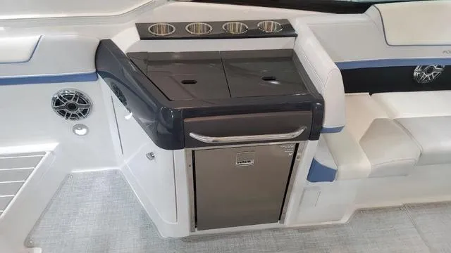 Slide: The Image of Formula 310 Bowrider 2024 - 23