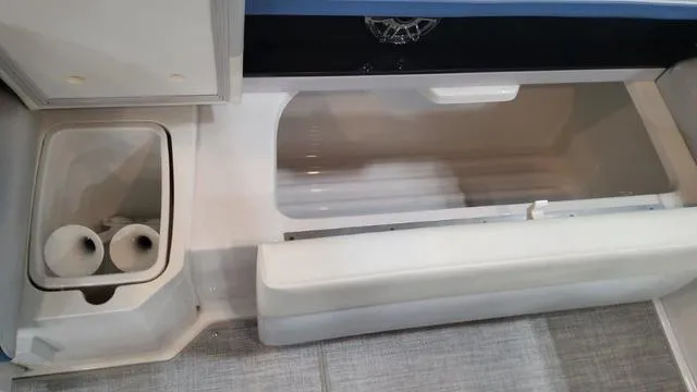 Slide: The Image of Formula 310 Bowrider 2024 - 26