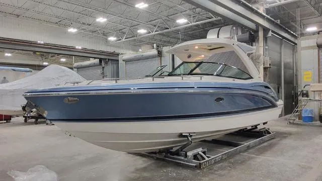 Slide: The Image of Formula 310 Bowrider 2024 - 8