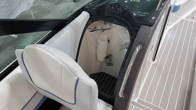 Slide: The Image of Formula 350 Crossover Bowrider 2024 - 22