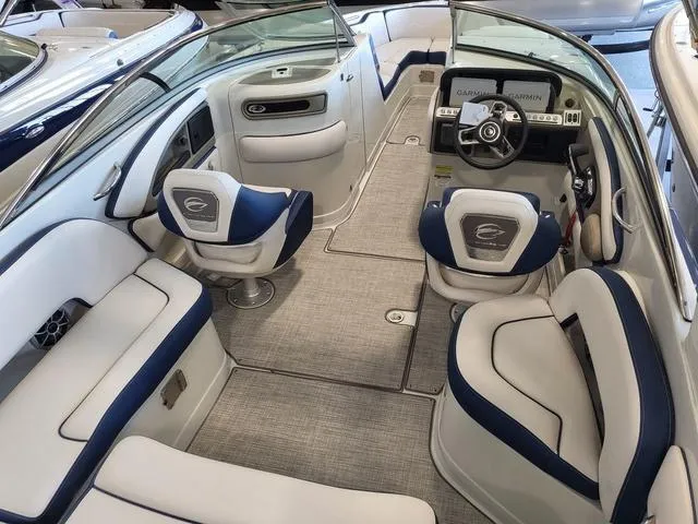 Slide: The Image of Crownline Boats 260 XSS 2024 - 5