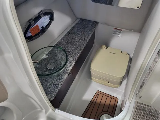 Slide: The Image of Crownline Boats 250 XSS 2024 - 7