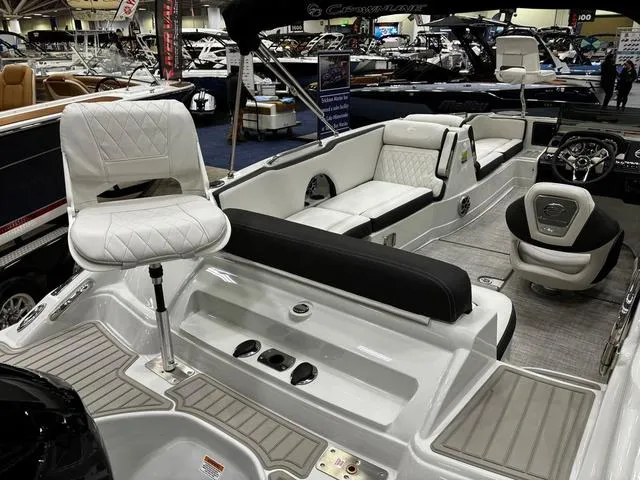 Slide: The Image of Crownline Boats E210 XS 2024 - 3