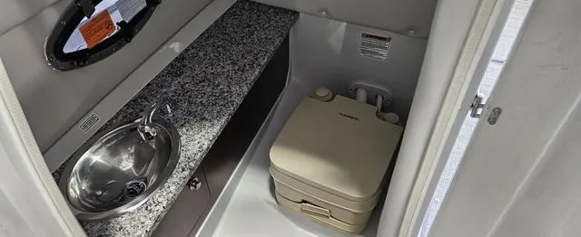 Slide: The Image of Crownline Boats Eclipse E255 2024 - 9