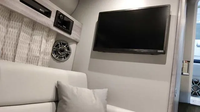 Slide: The Image of Formula 330 Crossover Bowrider 2025 - 13