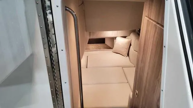 Slide: The Image of Formula 330 Crossover Bowrider 2025 - 15