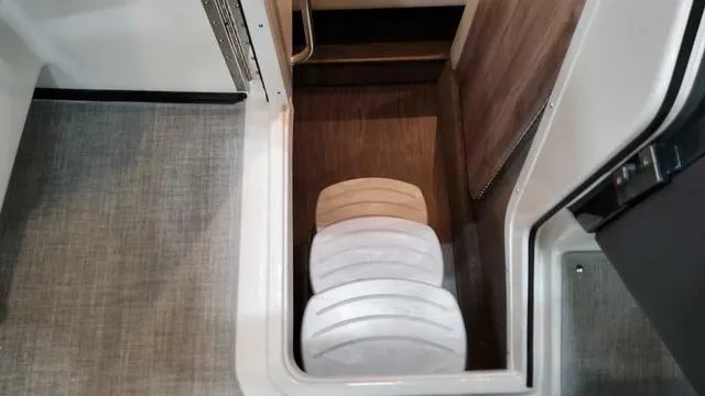 Slide: The Image of Formula 330 Crossover Bowrider 2025 - 16