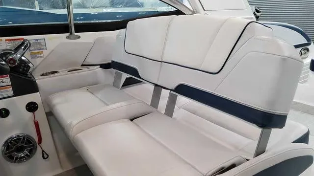 Slide: The Image of Formula 330 Crossover Bowrider 2025 - 5