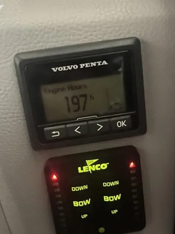 Slide: The Image of Volvo Penta engine hour meter showing 197 hours on a Cobalt R8, 2021 model. - 21