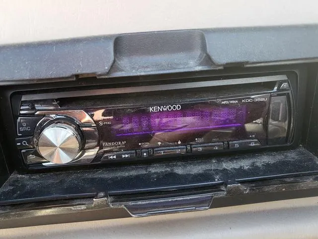 Slide: The Image of Four Winns 200 Horizon 1998 - 11