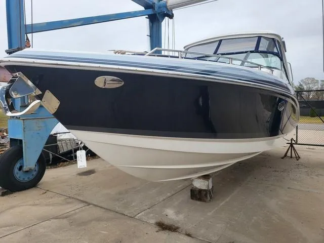 Slide: The Image of Formula 330 Crossover Bowrider 2021 - 22