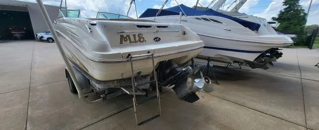 Slide: The Image of Sea Ray 260 BR 2001 - 8