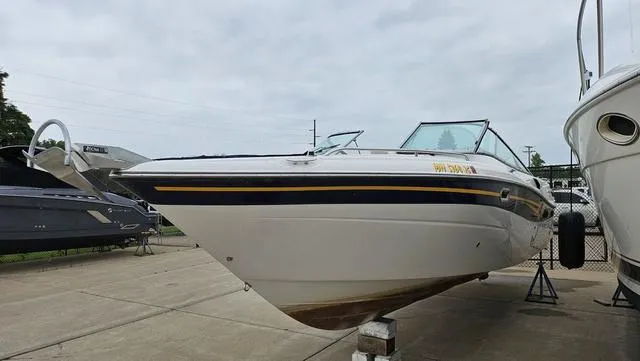 Slide: The Image of Four Winns 280 Horizon 2001 - 5