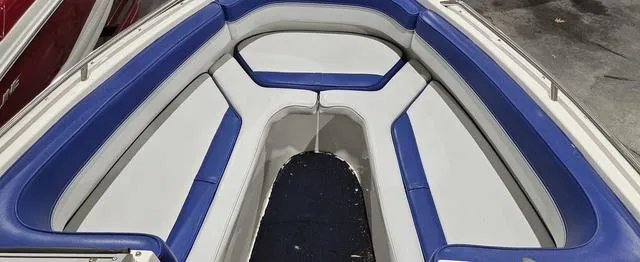 Slide: The Image of Regal 220 Avanti XL 1989 - 4